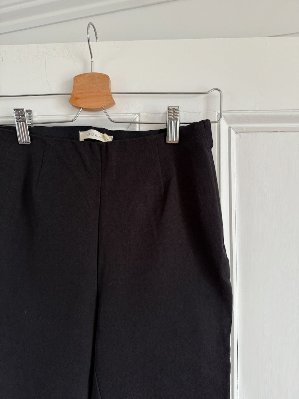 Doen black 'Lula' capri pants Palace of Nowhere