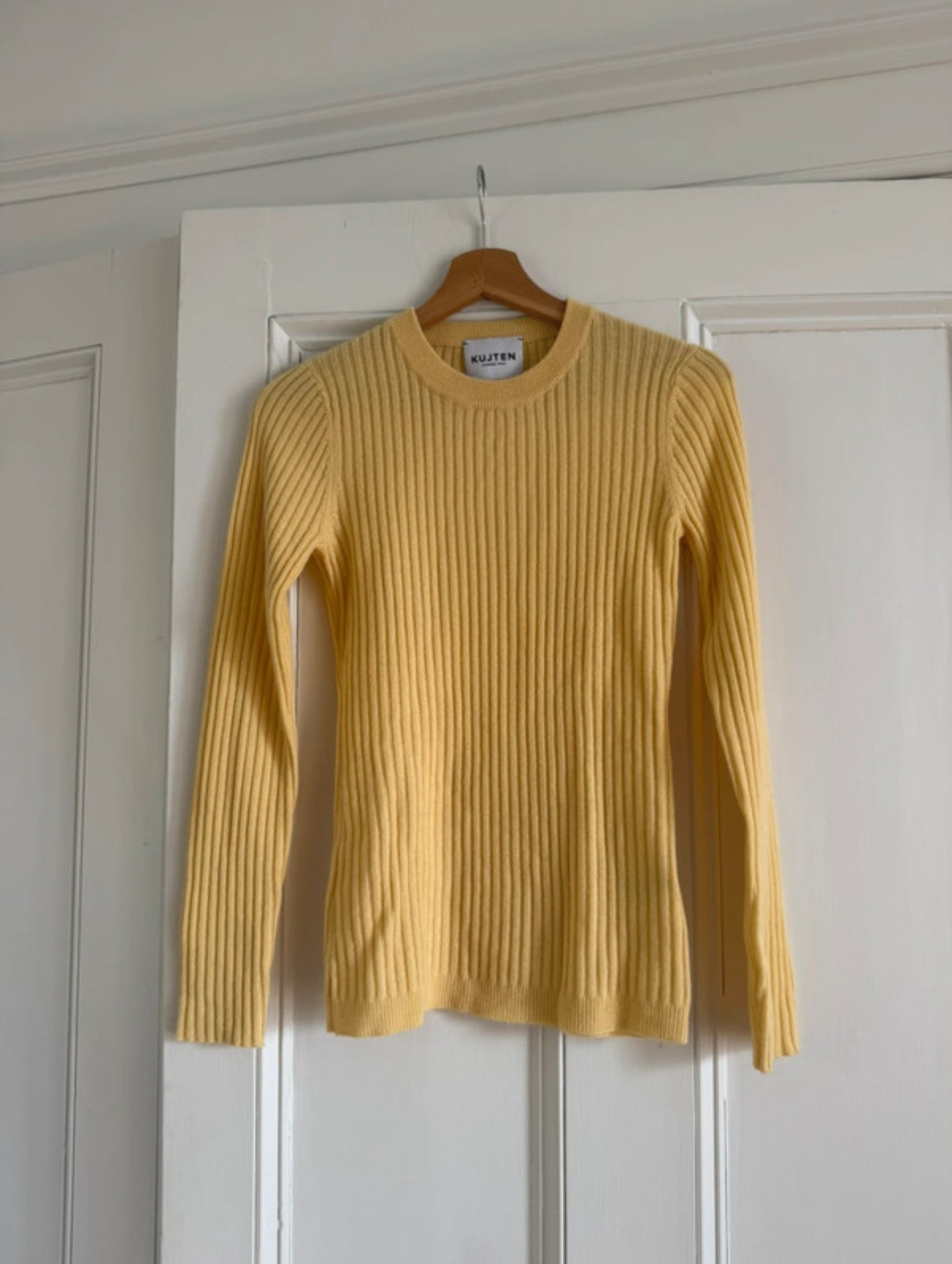 Kujten yellow cashmere ribbed jumper Palace of Nowhere