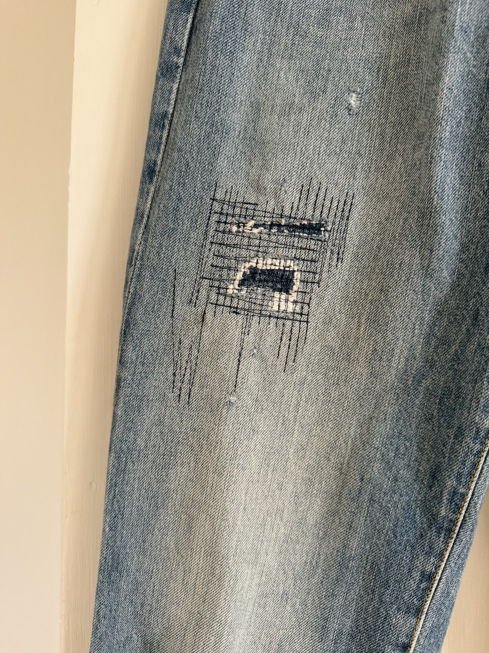 Vintage Y2K Levi's 1947 501 straight leg jeans Palace of Nowhere